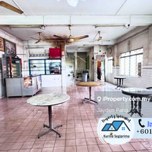Freehold 3-Storey Shop for Sale at Jalan Besar, Bandar Kota Tinggi