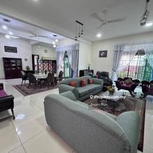 Taman Ponderosa, Taman Molek, Corner Lot