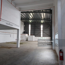 Semi-D factory for Rent
