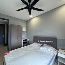 Female unit middle room (sharing bathroom) available now