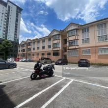 Ground Floor Unit with Private Garden. Can Full Loan
