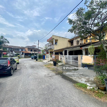 Facing Open, Intermediate Unit, Well Maintained, Renovated Unit