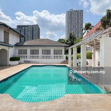 A detached bungalow with huge land size 