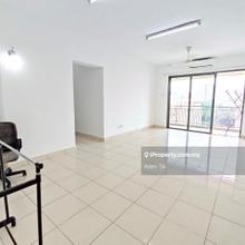 D'alamanda, 3 rooms, partly furnished, near MRT maluri, facing outside