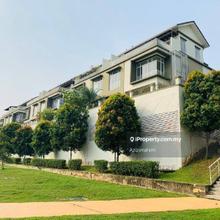 Lakeview 3 Storey Corner Semi D Presint 16