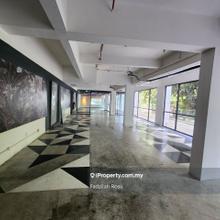F&B retail space in a boutique hotel