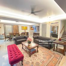 Semi-D house for Sale