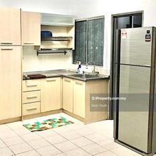 Walking distance to LRT 3