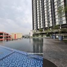 High Floor Corner Unit Pool View Strategic Location 