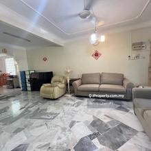 Cheap and Nice 2 storey terrace house with balcony @ Kajang For Sale