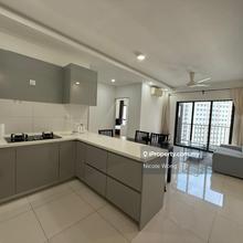 For Sale Tri Pinnacle -High Floor Fully Furnished with 2 carpark