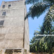 Palm Oil Estate with Bird Nest House 