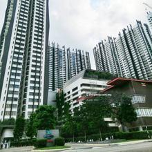 Bank lelong listing Lakeville Apartment For Auction