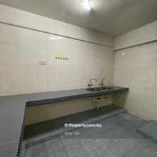 Avenue Court Old Klang road P/F well kept Avant Court Seri Sentosa