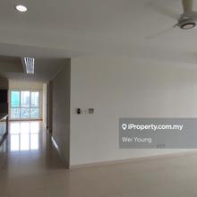 4 plus 1 Bedrooms unit for Sale, 3000 sq feet