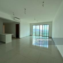 High Floor/Unblocked KL view/Semi Furnished/Upkeep condition Best Deal