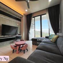 Teluk Kumbar condo Reno Furnish sale below value 1355sqft 2 carparks