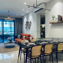 Direct deal with developer!! link with 3 mrt 2 lrt !! Excellent unit 