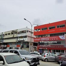 Facing Inner Ground floor shop for rent @ ss2