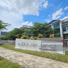 E boulevard Denai Alam  Elmina Shah Alam