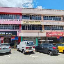 Pesta opposite Ho Cai Lai triple storey shop