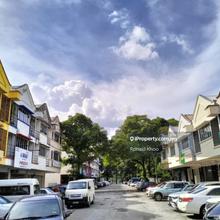 USJ 1 taman Perindustrian usj 2 storey factor corner 