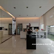 3 Storey Semi-D Kuchai Lama Gated Guarded Tasteful Reno Well Kept