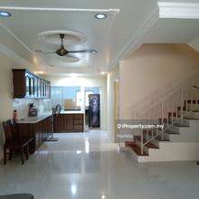 Extended & Renovated 2 Storey Terrace House Putra Impiana Puchong