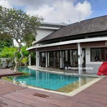Bukit Gita Bayu Seri Kembangan Single Stry Bungalow w Pool For Sale