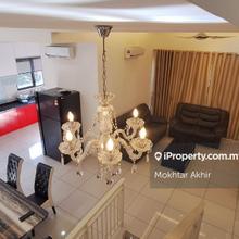 Furnished 3 Storey End Lot Townhouse@ Bandar16 Sierra,Puchong Selangor