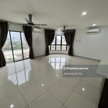 Well Maintain unit Good facing Freehold Short walk to LRT