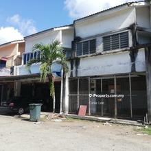 Shophouse first floor for rent