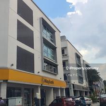 3storey shop for sale Kota Damansara Bank row