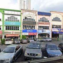 Crowded Commercial Area, Freehold w/ Title, Serdang Seri Kembangan