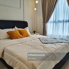 Fully Furnish with Interior Design / Must View