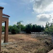Semi-D house for Sale
