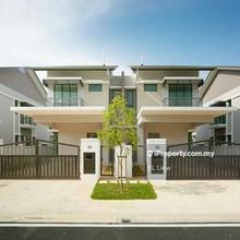 Semi-D house for Sale