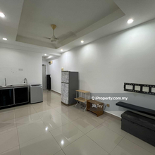 Partly furnish 2 Rooms Vacant now Menara U2 Sek 13 Shah Alam nr Msu