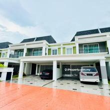 Terrace house for Sale