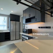 Prime location, just next to Waterfront