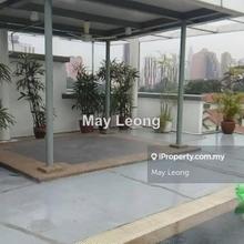 Penthouse with individual pool on roof top, move in ready