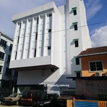 Coner Ground Floor Shoplot 2,400sqft