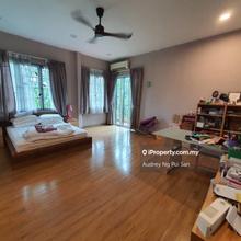 2.5 Storey Bungalow for sale