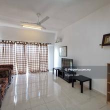 I residence Kota Damansara Golf View MRT 5mins walk Balcony