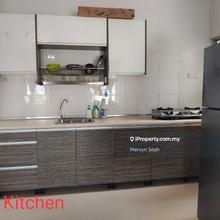 Boulevard 936 Sqft High Floor 2 Car Park Renovated Unit Worth Deal