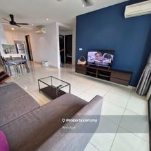 Fully furnished 2 rooms 2baths 2 cover carparks rm820k