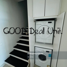 Well maintained, good deal unit.