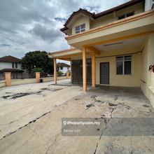 Desa Anggerik, Nilai (Corner)