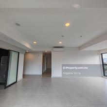 Walking Distance to LRT, Pet Friendly, Exclusive Location Embassy Row