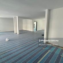 2 Storey Commercial Semi-D Shop facing Road Frontage for Rent 